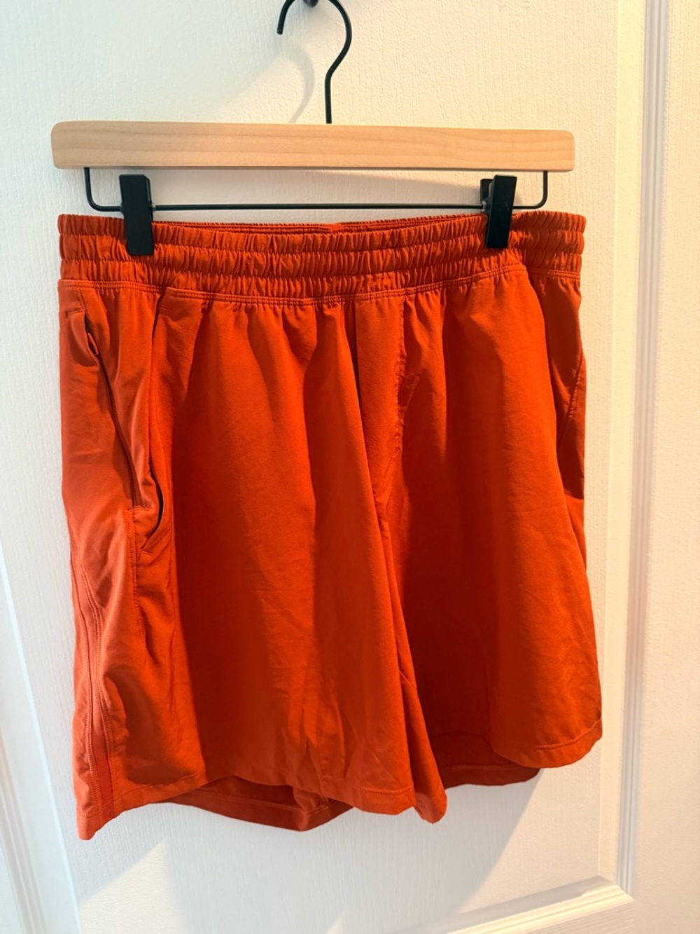 Men’s Lululemon Orange Elastic-Waist Shorts